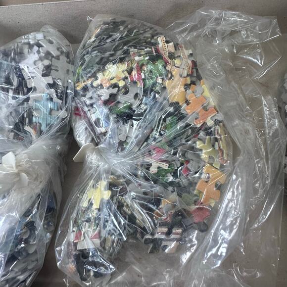 Vintage 1999 Hometown Collection 3-500 piece jigsaw puzzles - Picture 5 of 10